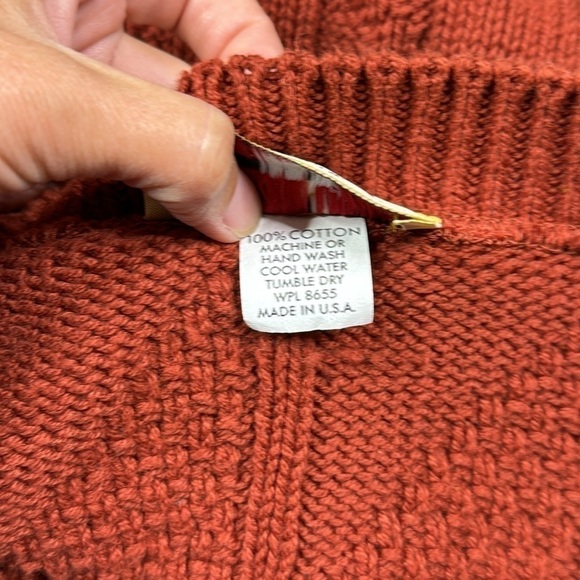 Vintage Winona Knits Burnt Red Vneck Button Sweater Size Small/Medium - Picture 8 of 9